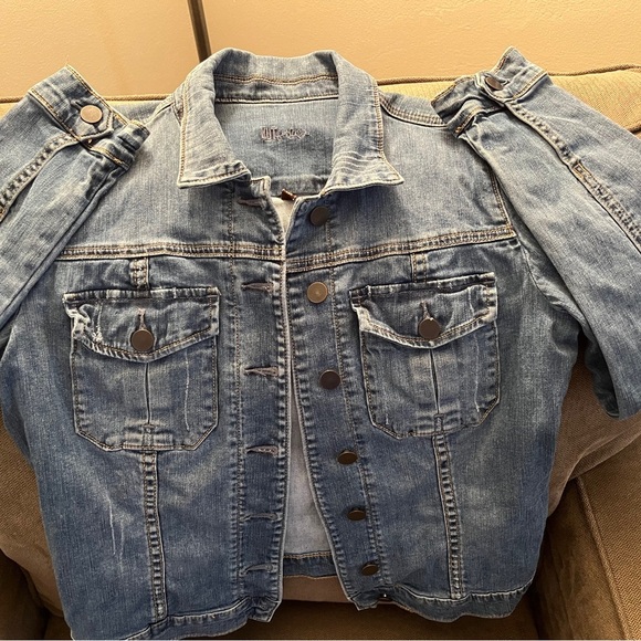 Kut from the Kloth Blue Jean Jacket - Picture 1 of 9